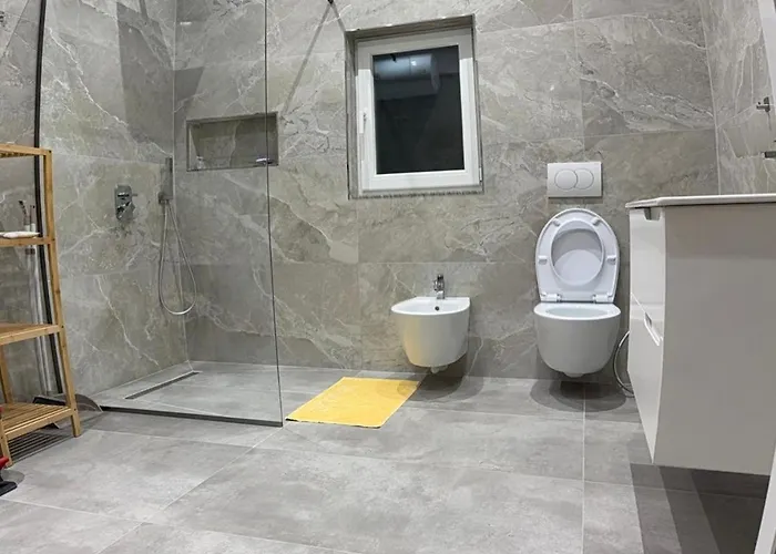 Qelia Apartman Durrës